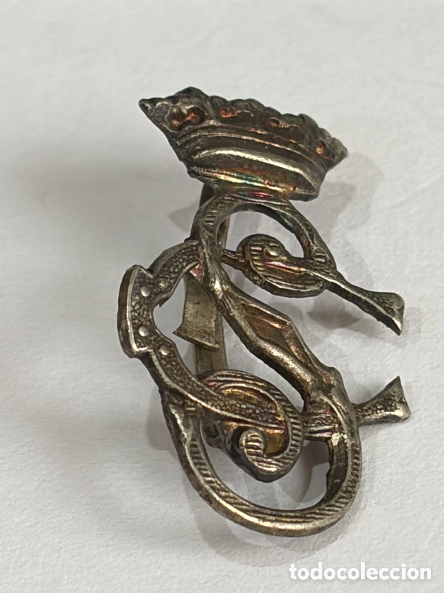 Militaria: Emblema de Cuellos (1) cuerpo de Seguridad a&ntilde;os 40 - mide 2,2 x 1,5 cm