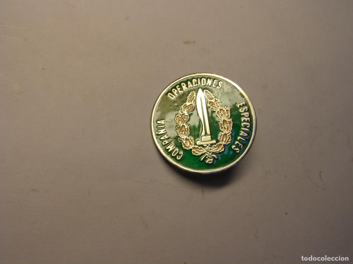 Militaria: Insignia militar a&ntilde;os 80, COES.