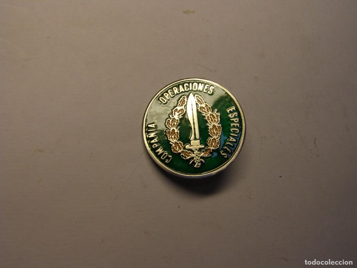 Militaria: Insignia militar a&ntilde;os 80, COES.