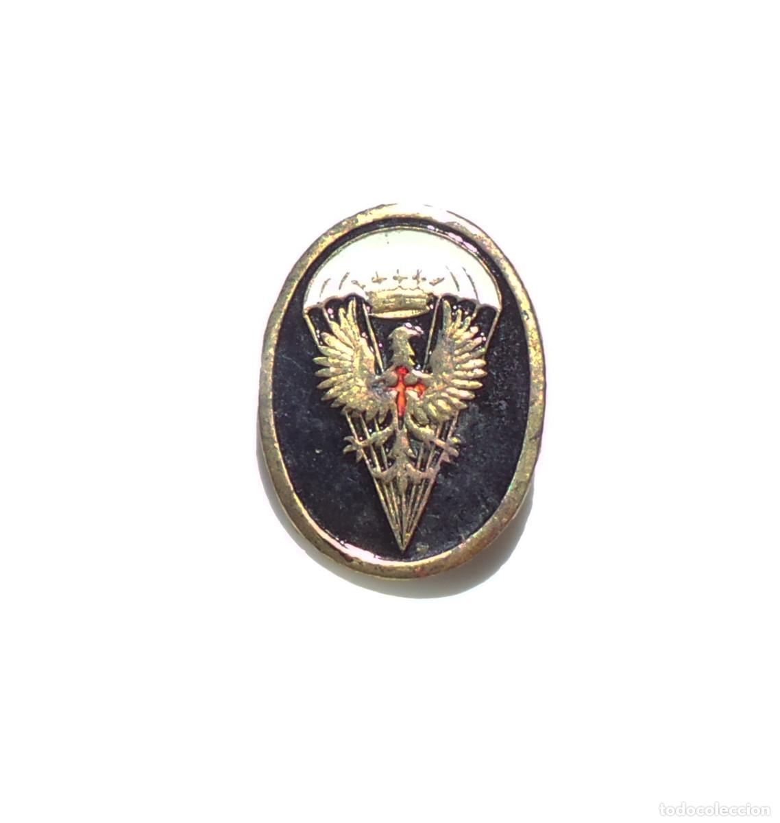 Militaria: INSIGNIA MET&Aacute;LICA DE LA BRIGADA PARACAIDISTA (BRIPAC). EJ&Eacute;RCITO DE TIERRA ESPA&Ntilde;OL.