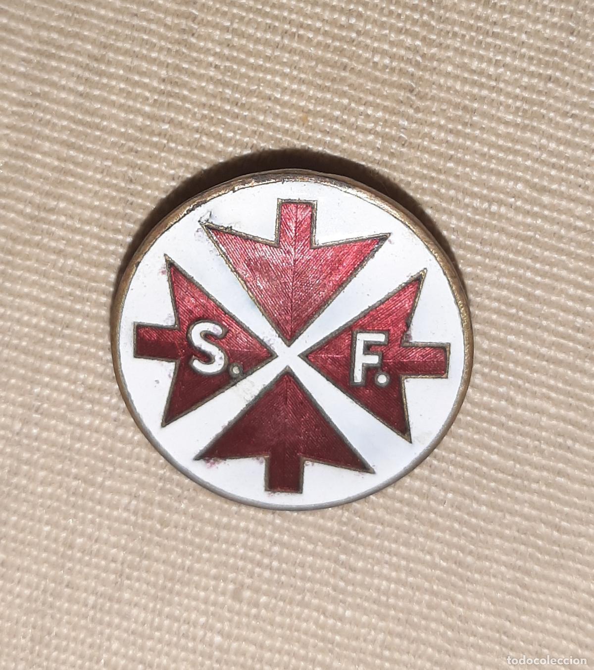 Militaria: INSIGNIA DE LA SECCI&Oacute;N FEMENINA SOCORROS DE URGENCIAS