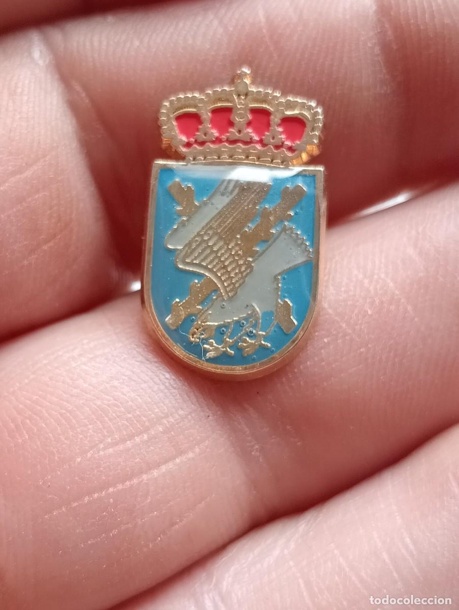 Militaria: PINS BRILAT GALICIA VII EJERCITO ESPA&Ntilde;OL, INSIGNIA MILITAR
