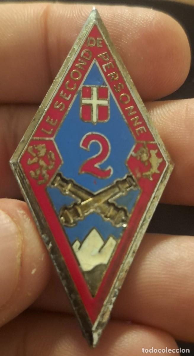 Militaria: Antigua insignia militar francesa del 2&ordm; Regimiento de Artiller&iacute;a,