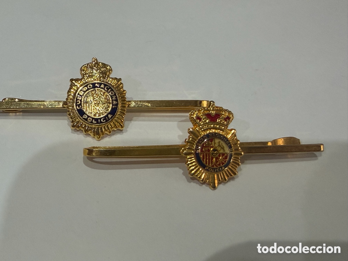 Militaria: 2 Pisa Corbatas del Cuerpo Nacional de Polic&iacute;a
