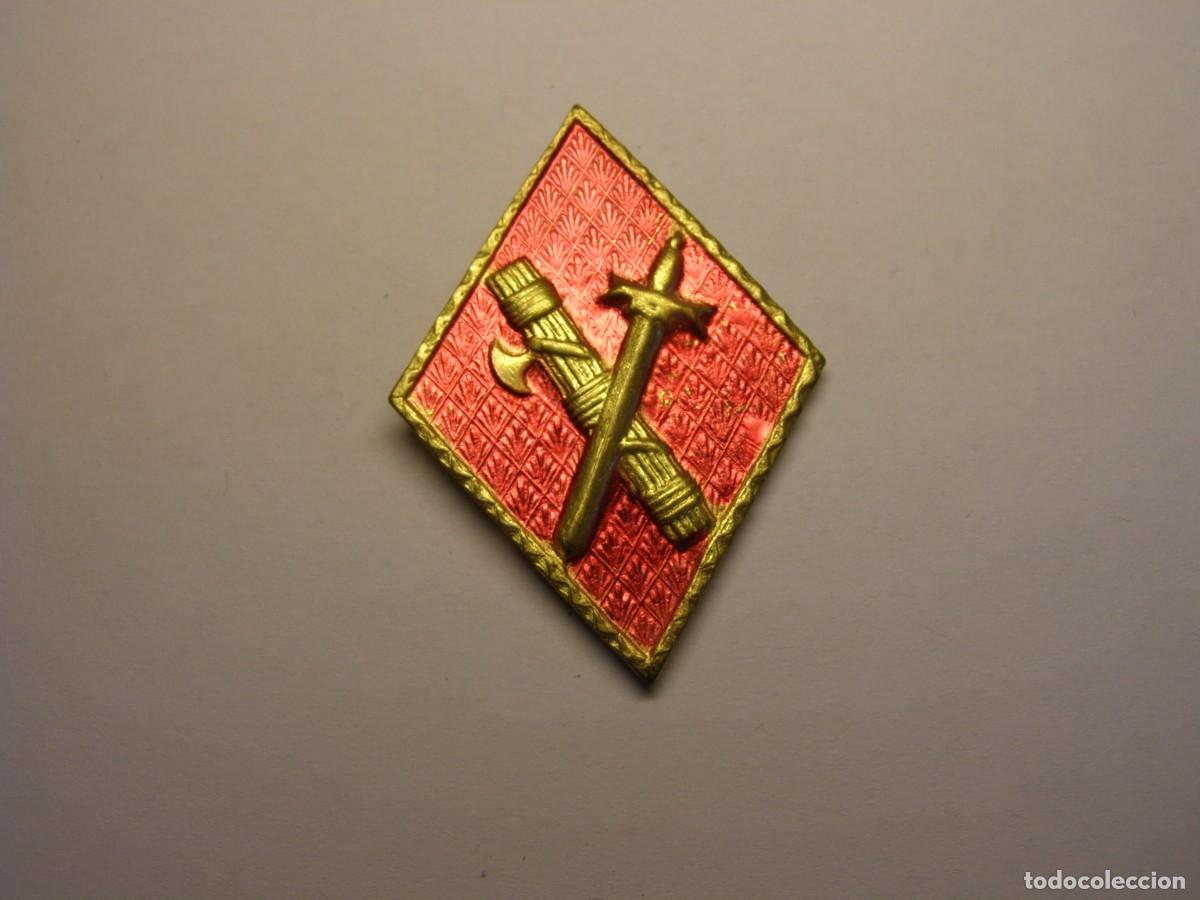Militaria: Insignia rombo de la Guardia Civil, a&ntilde;os 60-70.
