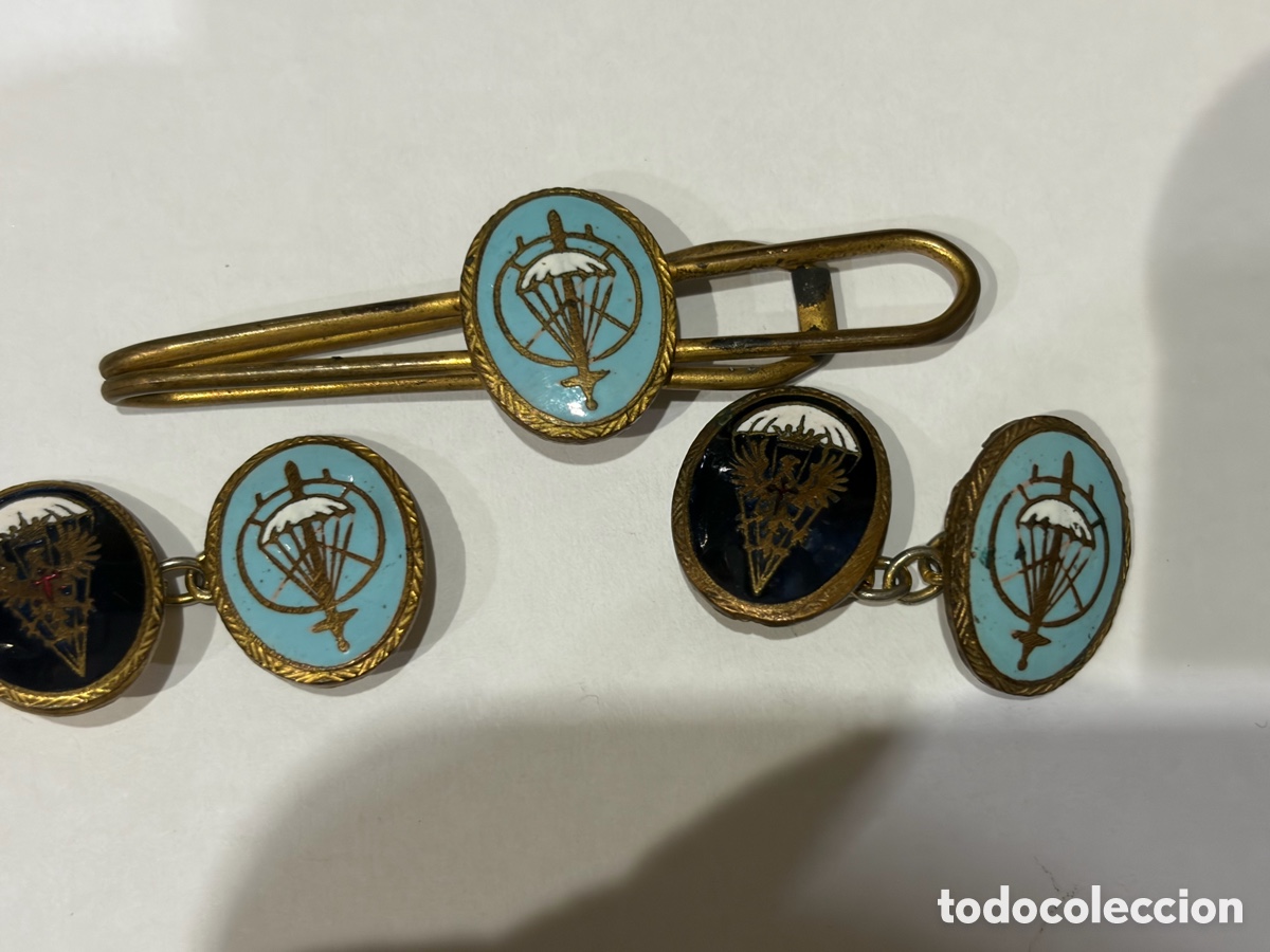 Militaria: Pareja de Gemelos y Pisa corbata de la BRIPAC