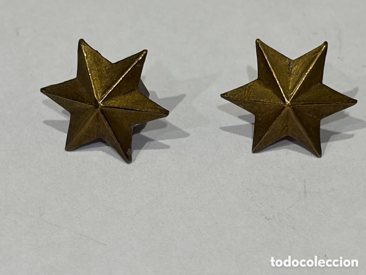 Militaria: Pareja de Estrellas de 6 puntas con tornillo de 1 cm