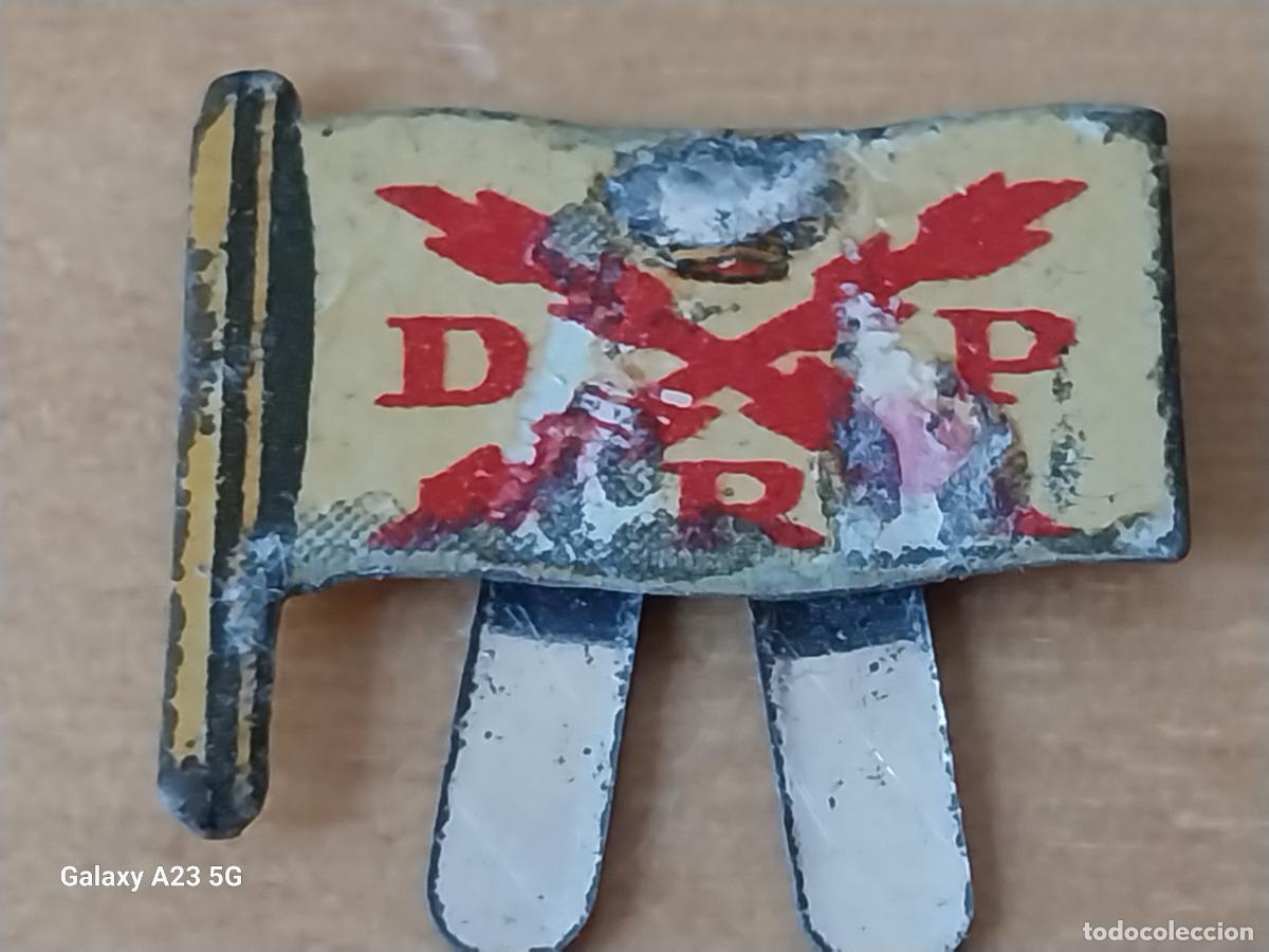 Militaria: CARLISTA INSIGNIA REQUETES DIOS PATRIA REY CHAPA 1.97CMS ANCHO ORIGINAL ANTIGUA --