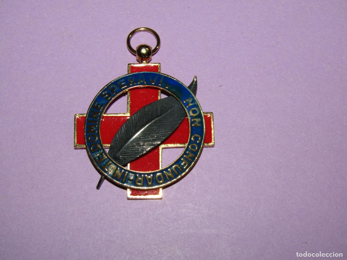 Militaria: Insignia Insigne Capitul de l'Almoina de Sant Jordi de Cavallers del Centenar de la Ploma Valencia
