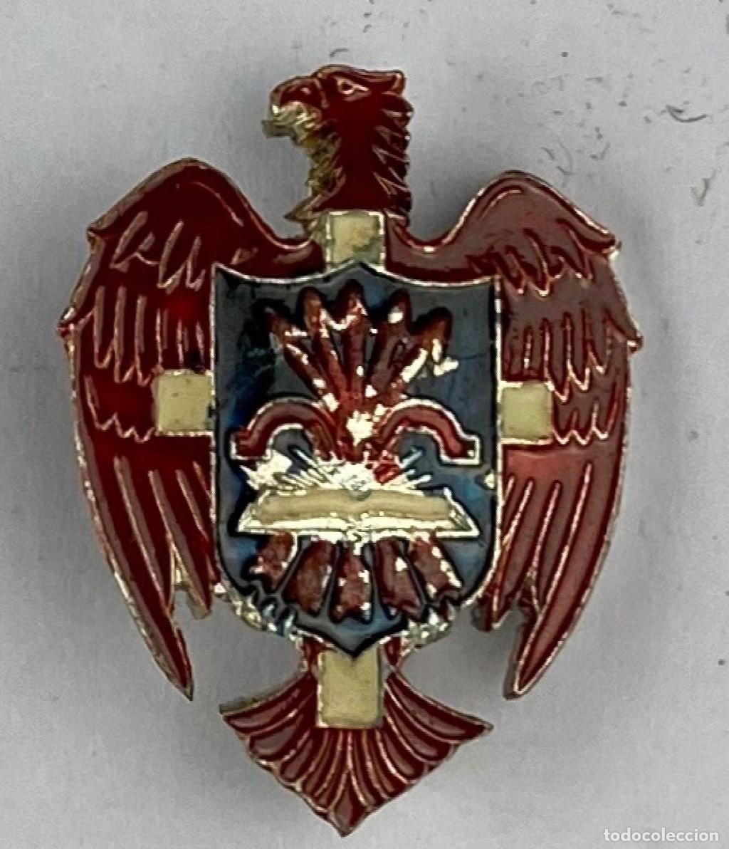 Militaria: Insignia de solapa del SEM Servicio Espa&ntilde;ol de Magisterio modelo 1937