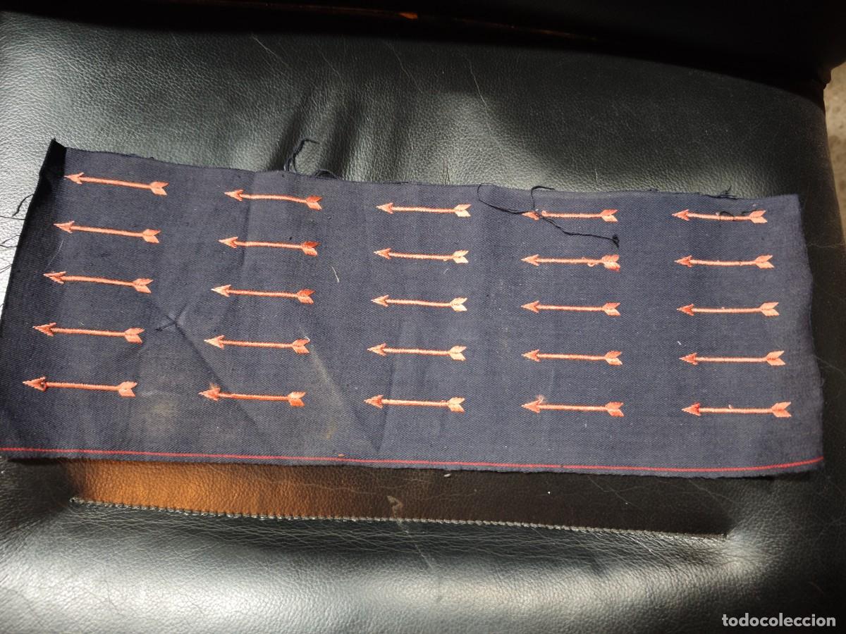 Military Antiques: Rareza 25 flechas Falange tela sin cortar