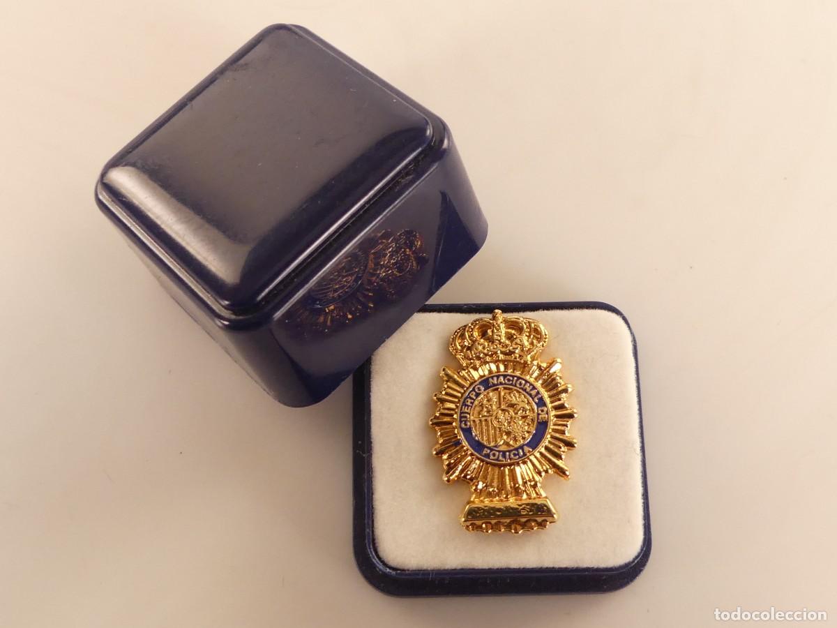 Militaria: PIN INSIGNIA CNP - CUERPO NACIONAL DE POLICIA