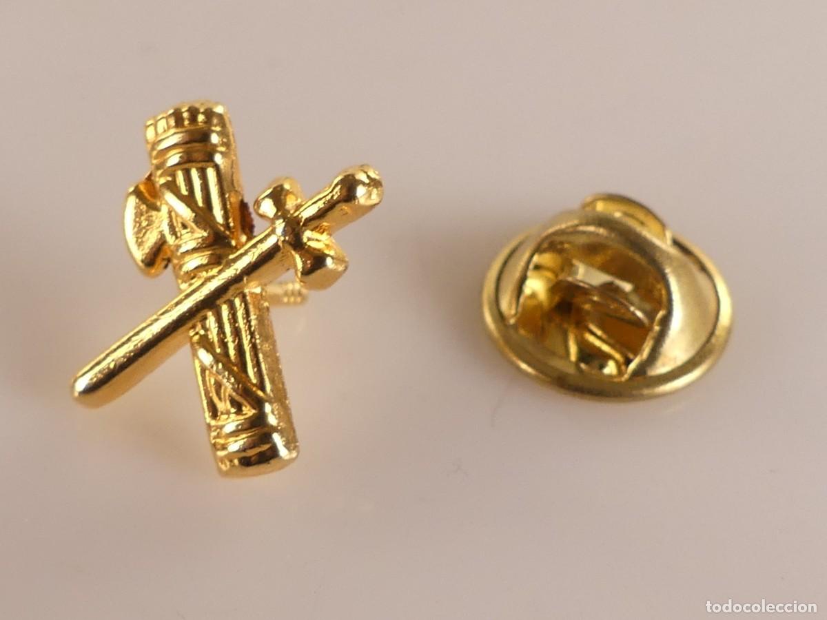 Militaria: PIN INSIGNIA GUARDIA CIVIL