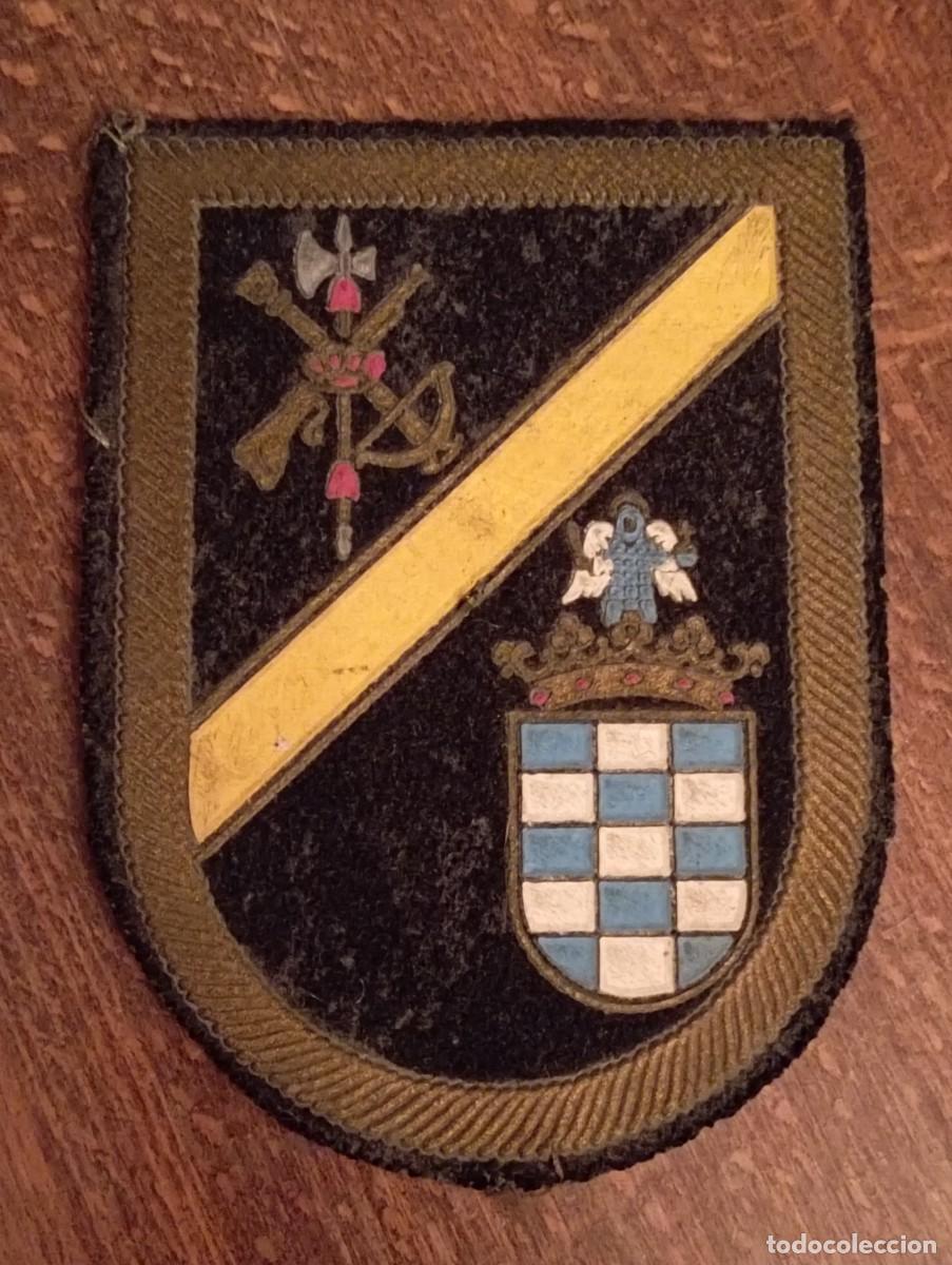 Militaria: Parche escarapela del Tercio Duque de Alba. Legi&oacute;n. A&ntilde;os '80