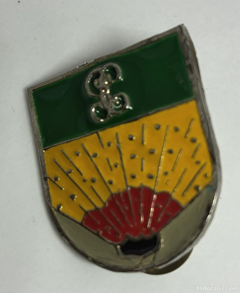 Militaria: PIN QUE REPRESENTA LA DESACTIVACI&Oacute;N DE EXPLOSIVOS DE LA GUARDIA CIVIL ESPA&Ntilde;OLA
