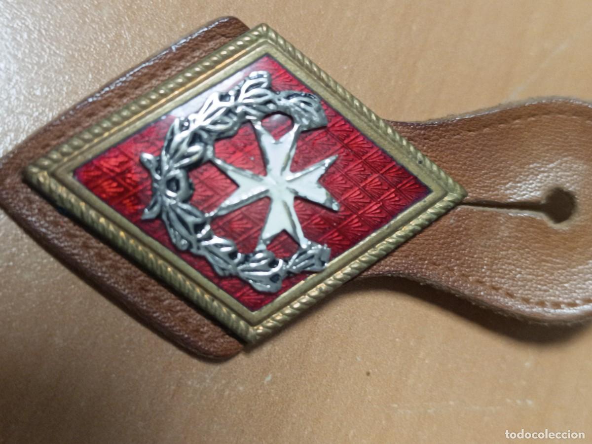 Militaria: INSIGNIA PEPITO SANIDAD