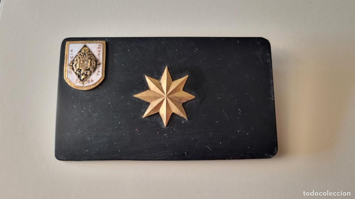 Militaria: Galleta de comandante de la Polic&iacute;a Territorial del S&aacute;hara