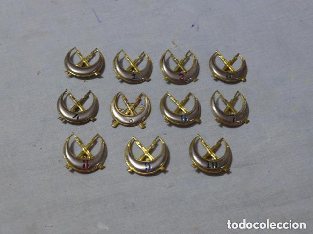 Militaria: Antigua coleccion de distintos emblemas insignias de regulares del 1 al 10 y sin numero.
