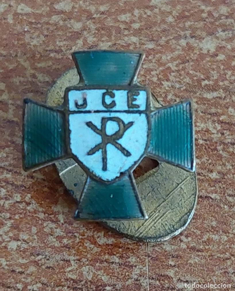Militaria: Insignia ojal Juventud Cat&oacute;lica Espa&ntilde;a