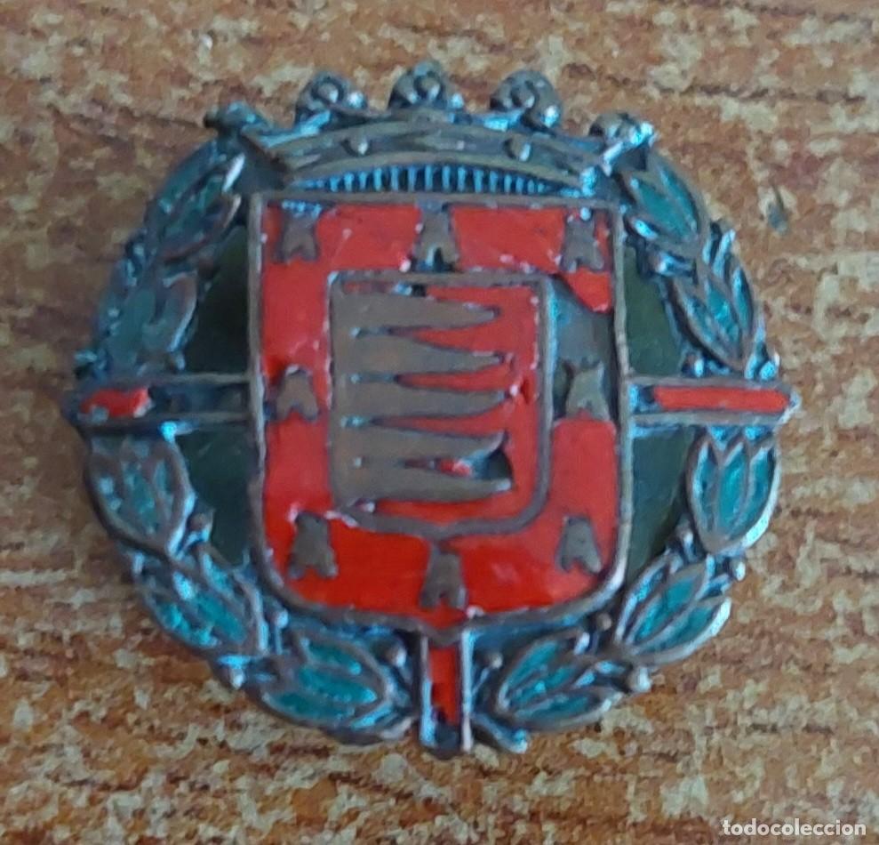 Militaria: Insignia ojal laureada Valladolid