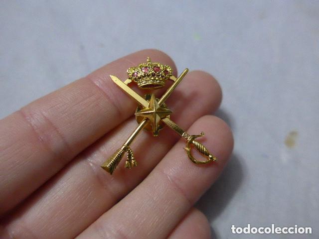Militaria: Antigua insignia de general de epoca Juan Carlos I, original, para gorra.
