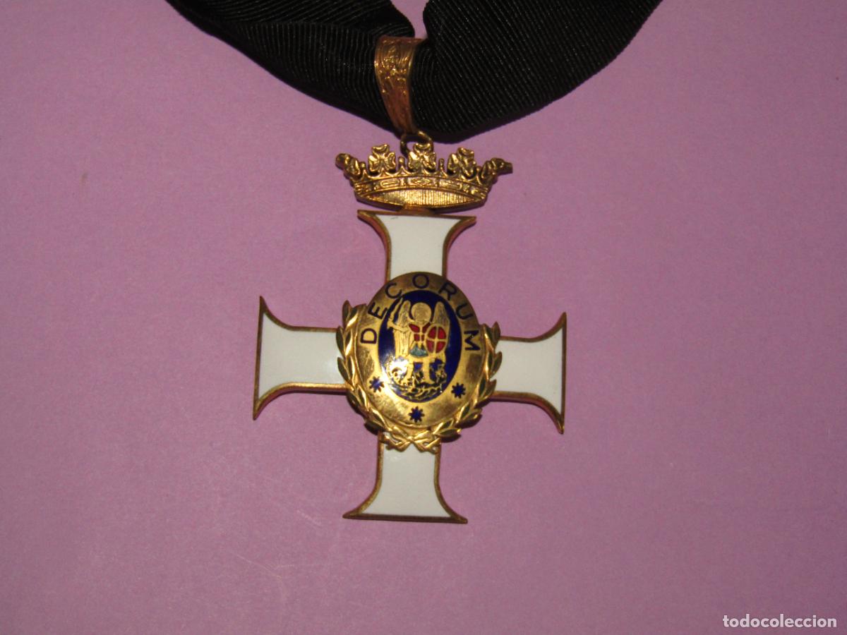 Militaria: Antigua Insignia Gran Cruz para Cuello de la Orden de SAN MIGUEL EL TAUMATURGO