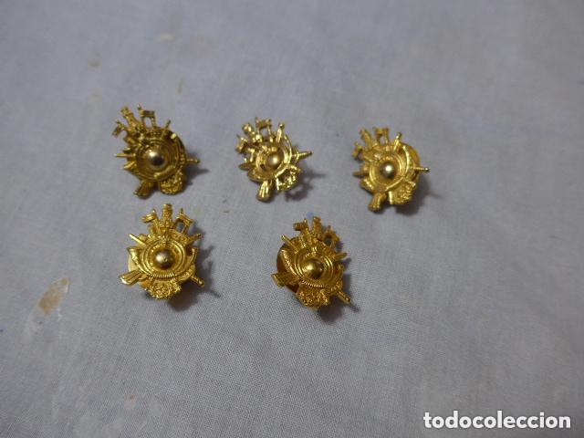 Militaria: Lote de 5 antiguas insignias emblemas de la Academia General Militar, AGM. Originales.
