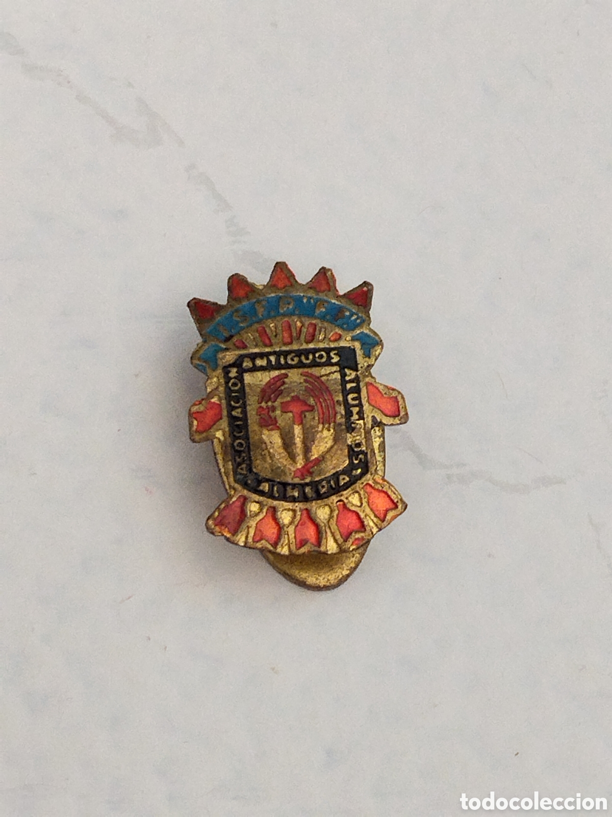 Militaria: Insignia de ojal post guerra civil Falange Almer&iacute;a.sindicato vertical.cns.ose.sindical seu.frente de