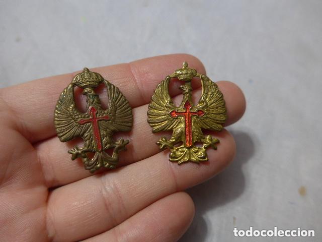 Militaria: Lote 2 insignias aguila de boina o gorra, epoca Juan Carlos I. Originales.