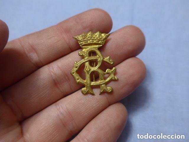 Militaria: Antigua insignia espa&ntilde;ola a identificar, GR ?