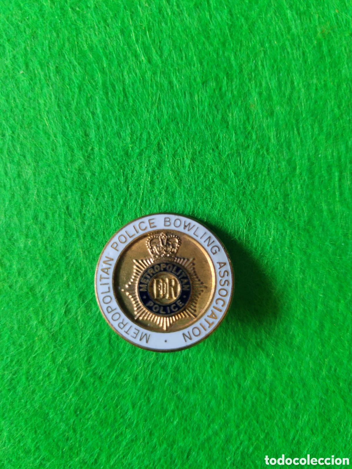 Militaria: ANTIGUO PIN INGLES METROPOLITAN POLICE