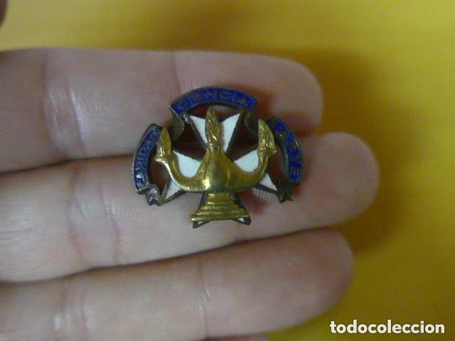 Militaria: Antigua insignia de enfermera medico, original, caridad, ciencia, arte.