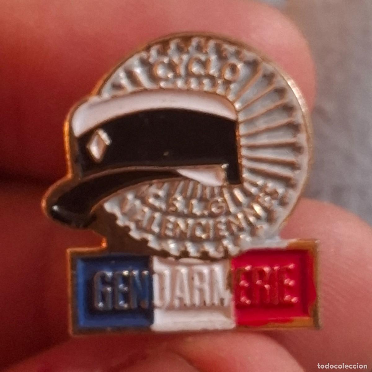 Militaria: Insignia militar/gendarmer&iacute;a &ndash; Unidad ciclista de Valenciennes