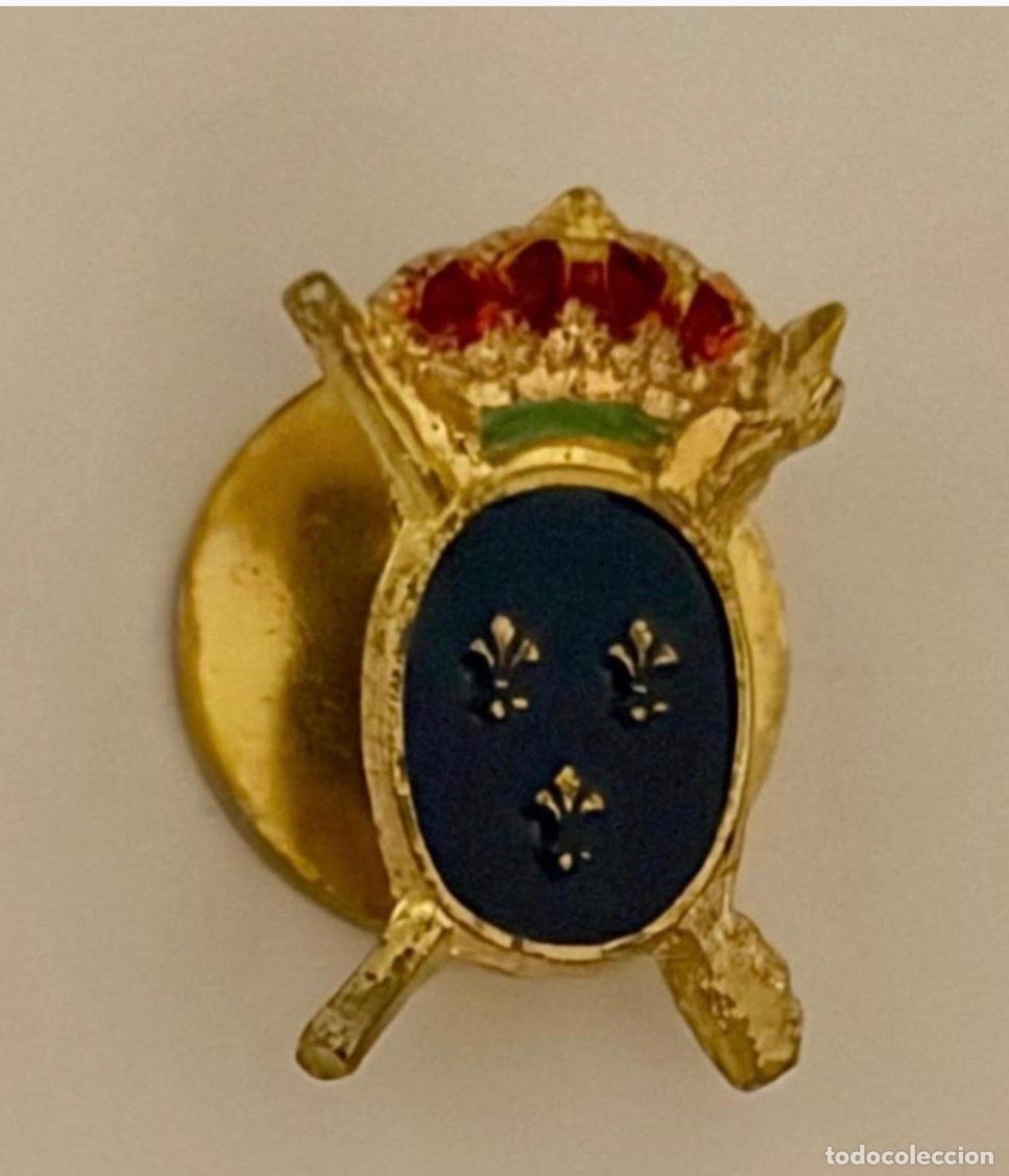 Militaria: Insignia solapa Reales Tercios de Espa&ntilde;a