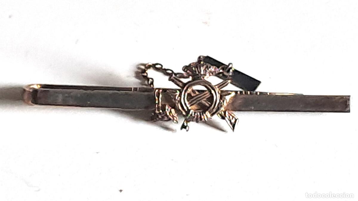 Militaria: ANTIGUO PASADOR CORBATAS - PISACORBATAS MILITAR ESCUDO INFANTERIA