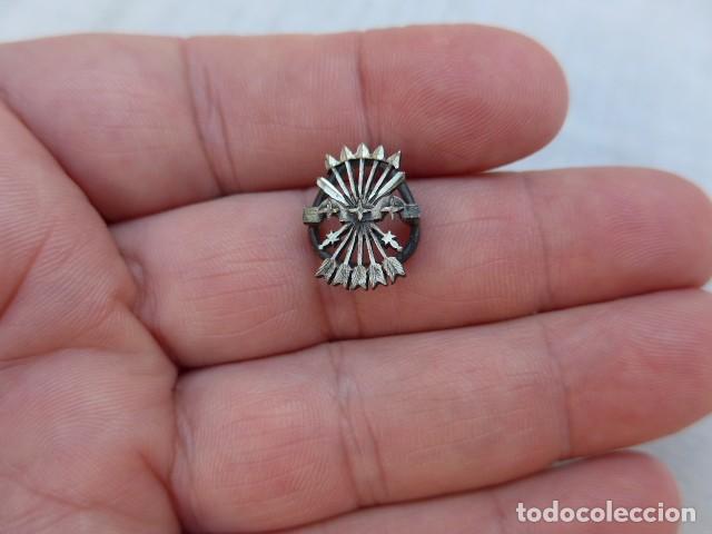 Militaria: ANTIGUA INSIGNIA GUARDIA DE FRANCO - FALANGE