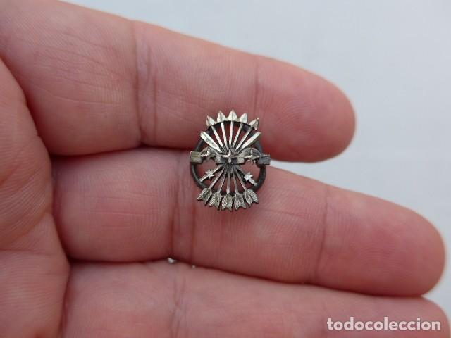 Militaria: ANTIGUA INSIGNIA GUARDIA DE FRANCO - FALANGE