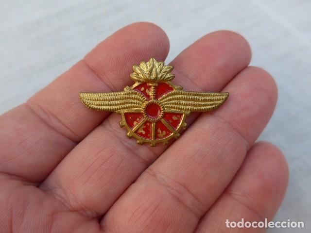 Militaria: ANTIGUO EMBLEMA DEL CUERPO DE TREN DE LA REPUBLICA GUERRA CIVIL 4,2 cm