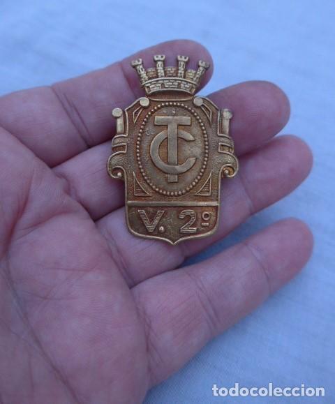 Militaria: ANTIGUO EMBLEMA REPUBLICANO VIGILANTE 2&ordm; DE CAMPO DE TRABAJO GUERRA CIVIL