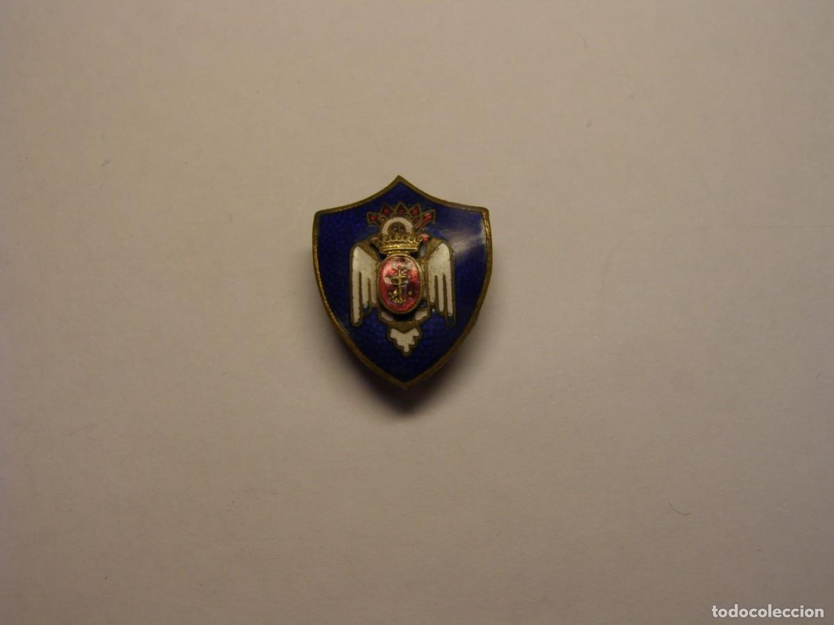 Militaria: Insignia de solapa de milicias universitarias navales, &eacute;poca franquista. Esmaltes al fuego.