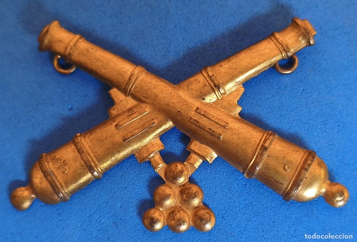 Militaria: Antiguo Distintivo / emblema. Artiller&iacute;a.
