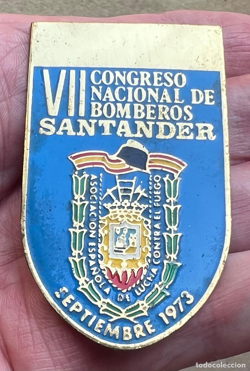 Militaria: Placa insignia VII Congreso Nacional de Bomberos - Santander, 1973 - Asoc. Espa&ntilde;ola contra el Fuego