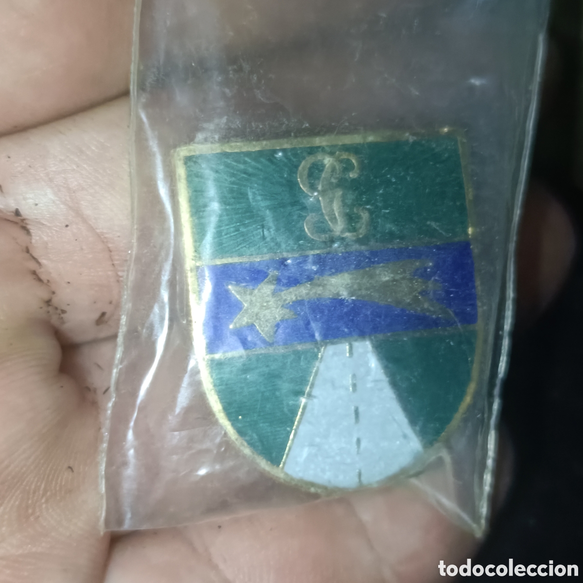 Militaria: Distintivo de la especialidad de Tr&aacute;fico de la Guardia civil