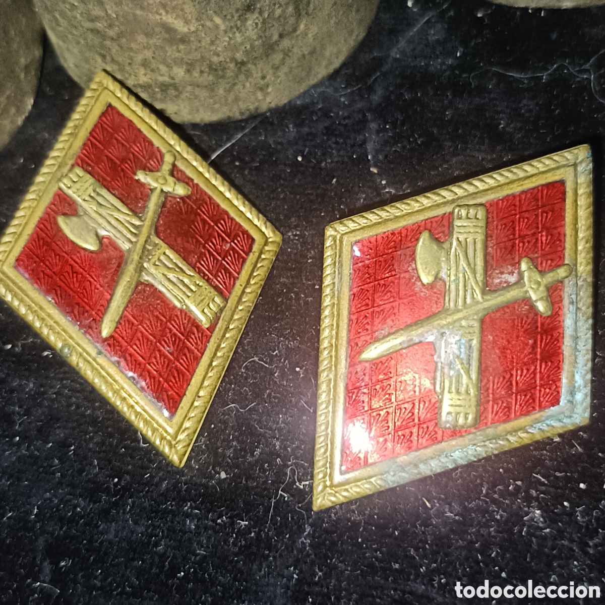 Militaria: Pareja de rombos un guardia civil