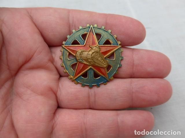Militaria: ANTIGUO EMBLEMA CARRISTA REPUBLICANO GUERRA CIVIL TANQUE CARROS EJERCITO POPULAR - ORIGINAL