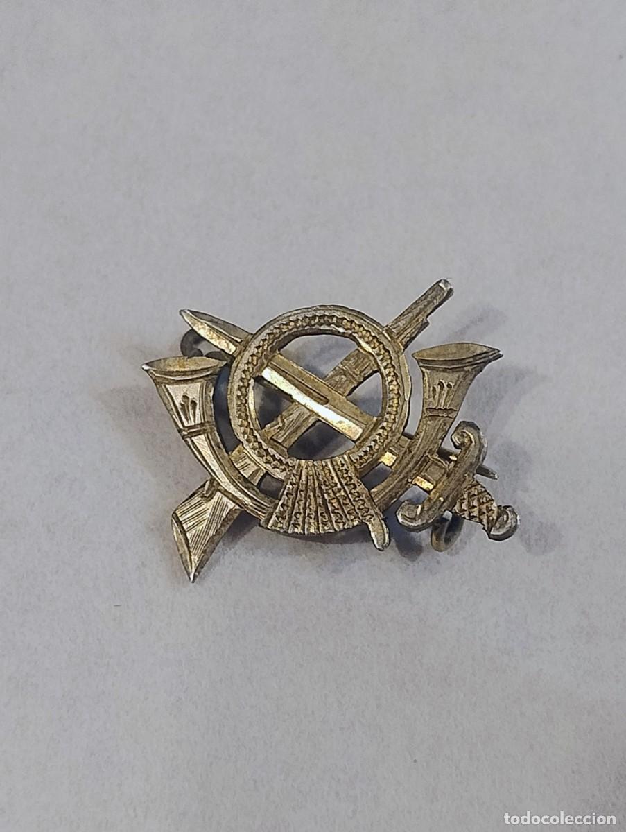 Militaria: INSIGNIA MILITAR ALFILER. REGULARES. INFANTERIA. 2 x 1,50 cm