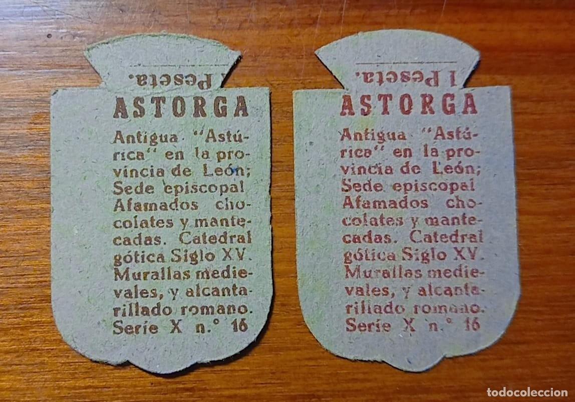 Militaria: 2 Emblemas auxilio social, Serie X, N&ordm;16, ASTORGA, variantes de color de texto, UNO A ELEGIR.
