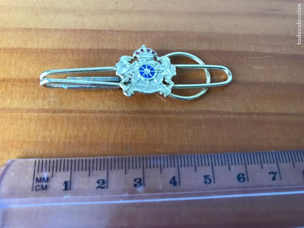 Militaria: Pasador de corbata. Cuartel de Instrucci&oacute;n de Mariner&iacute;a, Ferrol