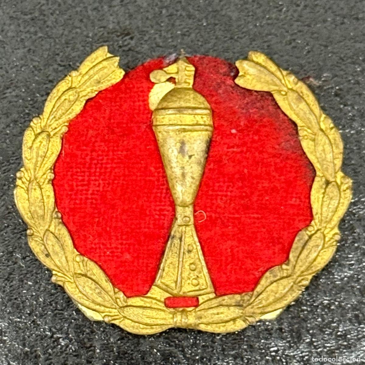 Militaria: DISTINTIVO TIRADOR DE MORTERO