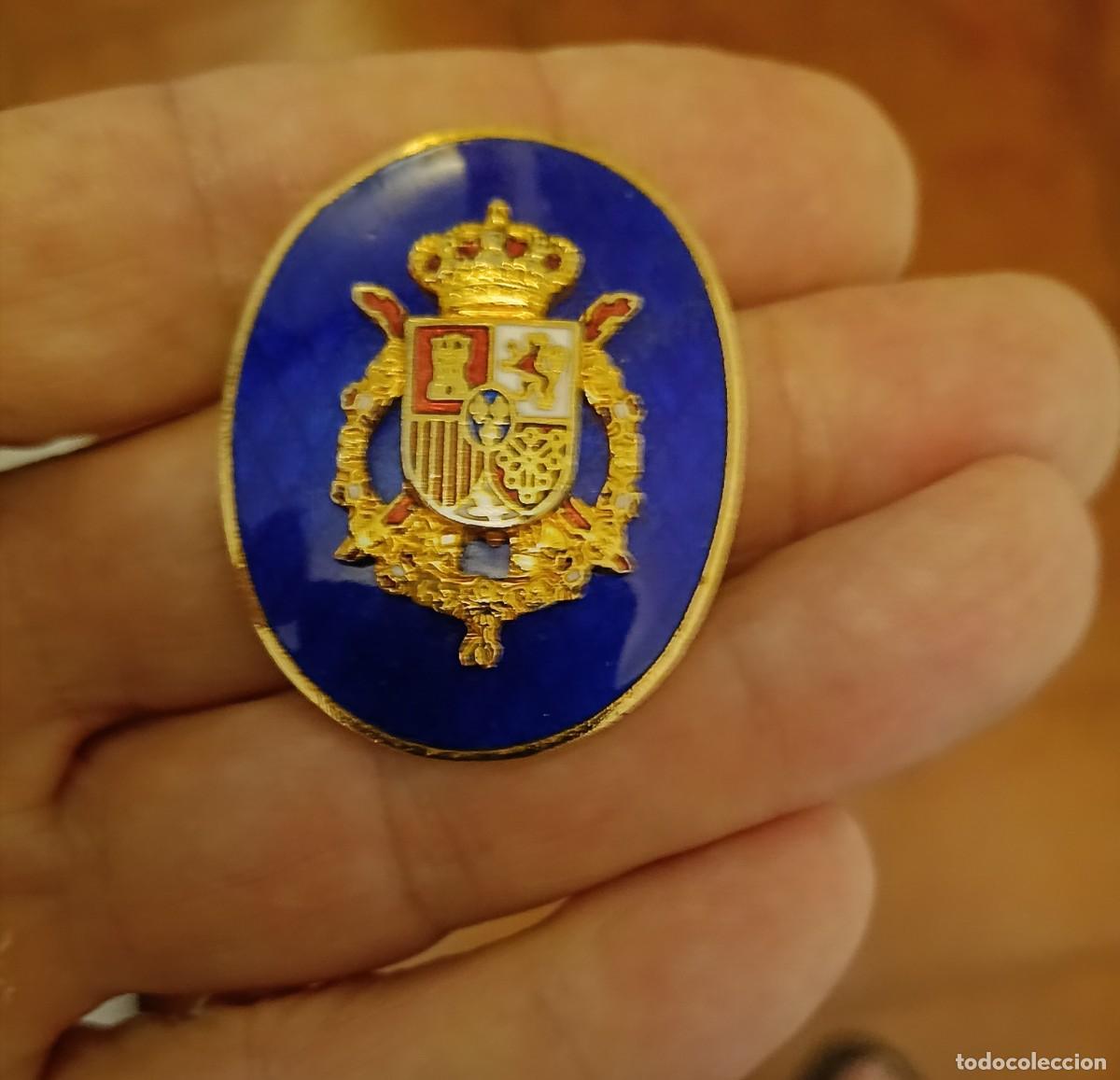 Military Antiques: Insignia de pecho casa real Espa&ntilde;a